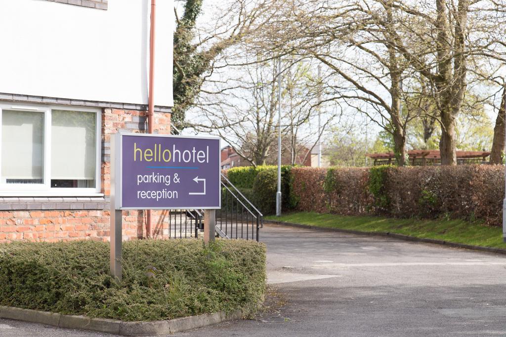 Hello Hotel Swinton  Exterior photo